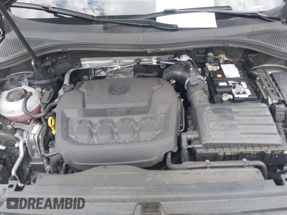 2020 Volkswagen Tiguan S с VIN 3VV1B7AX3LM103449, выставлен на аукционе IAAI как лот 42044171 с пробегом 45 195 миль миль и . История ставок и продаж доступна на DreamBid. Изображение 10.