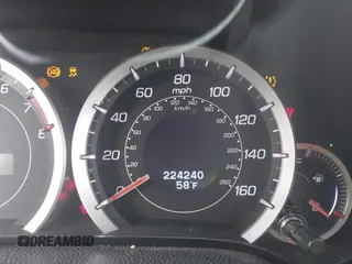 2012 Acura TSX z VIN JH4CU2F47CC011800, wystawiony jako IAAI lot #42587963 z przebiegiem 224 240 mil mil oraz . Historia ofert i sprzedaży dostępna na DreamBid. Obrazek 7.