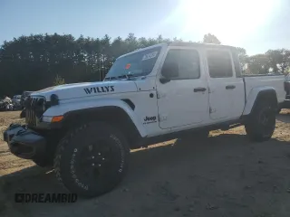 2021 Jeep Gladiator Willys z VIN 1C6HJTAG7ML557920, wystawiony jako Copart lot #75614284 z przebiegiem 17 223 mil mil oraz Szkoda całkowita • Salvage title. Historia ofert i sprzedaży dostępna na DreamBid. Obrazek 1.