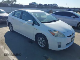 2011 Toyota Prius I with VIN JTDKN3DU6B1342882, listed as a IAAI auction lot 41763788 with 137,120 mi miles. Bid and sale history available at carsss.com. Image 1.