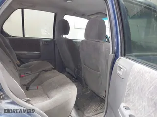 2003 Isuzu Rodeo with VIN 4S2CK58W634308515, listed as a IAAI auction lot 41843174 with 158,748 mi miles. Bid and sale history available at carsss.com. Image 8.