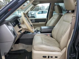 2011 Ford Expedition XLT z VIN 1FMJU1J59BEF13077, wystawiony jako Copart lot #44990515 z przebiegiem 151 317 mil mil oraz Szkoda całkowita • Salvage title. Historia ofert i sprzedaży dostępna na DreamBid. Obrazek 7.