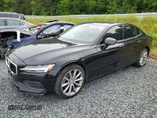2019 Volvo S60 Momentum with VIN 7JR102FK4KG002080, listed as a Copart auction lot 52478934 with 54,852 mi miles. Bid and sale history available at carsss.com. Image 1.