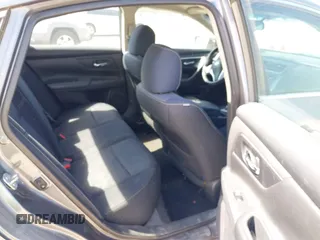 2016 Nissan Altima 2.5 S with VIN 1N4AL3AP6GN352169, listed as a IAAI auction lot 42204580 with 170,162 mi miles. Bid and sale history available at carsss.com. Image 8.