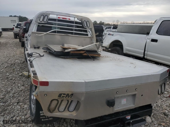 2024 Ram 2500 Tradesman with VIN 3C6UR5HJ0RG131253, listed as a Copart auction lot 88338205 with 3,018 mi miles and Salvage Title. Bid and sale history available at carsss.com. Image 6.