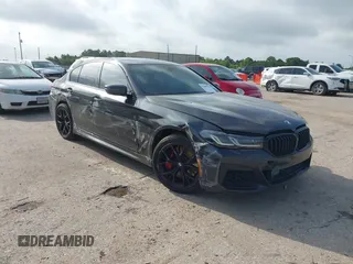 2021 BMW 5 Series 540i with VIN WBA53BJ03MCG98664, listed as a IAAI auction lot 42488708 with 64,101 mi miles and . Bid and sale history available at DreamBid. Image 1.