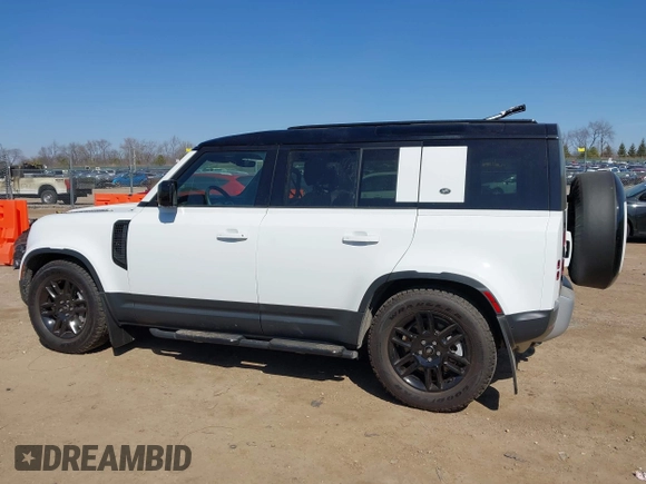 2024 Land Rover Defender S with VIN SALEJ7EU6R2339332, listed as a IAAI auction lot 41789041 with 1,752 mi miles and . Bid and sale history available at DreamBid. Image 14.