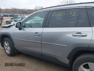 2021 Toyota RAV4 XLE with VIN 2T3P1RFVXMC218145, listed as a IAAI auction lot 41883543 with 3 mi miles. Bid and sale history available at carsss.com. Image 14.