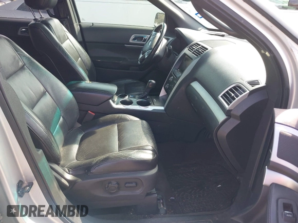 2013 Ford Explorer XLT with VIN 1FM5K7D89DGA54088, listed as a IAAI auction lot 41907411 with 193,014 mi miles and . Bid and sale history available at DreamBid. Image 5.