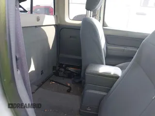 2002 Nissan Frontier XE с VIN 1N6DD26S72C364828, выставлен на аукционе IAAI как лот 41762165 с пробегом 132 430 миль миль и . История ставок и продаж доступна на DreamBid. Изображение 8.