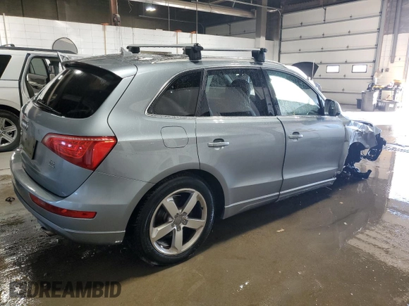 2010 Audi Q5 with VIN WA1LKBFP3AA056947, listed as a Copart auction lot 42567215 with 98,656 mi miles and Salvage title. Bid and sale history available at DreamBid. Image 3.