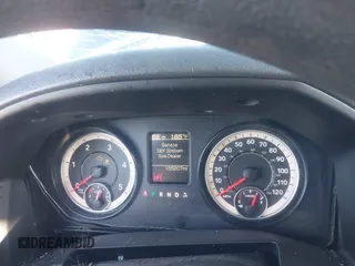 2016 Ram 1500 Tradesman z VIN 1C6RR7FM0GS124372, wystawiony jako IAAI lot #41235473 z przebiegiem 155 207 mil mil oraz . Historia ofert i sprzedaży dostępna na DreamBid. Obrazek 7.