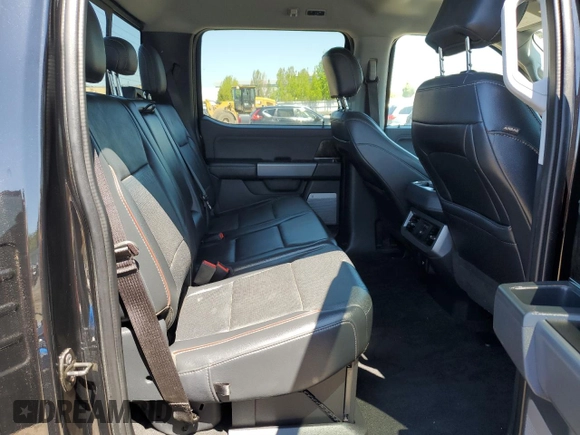 2023 Ford F-350 XL с VIN 1FT8W3BM0PED88315, выставлен на аукционе Copart как лот 57385935 с пробегом 39 672 миль миль и На запчасти • Non repairable. История ставок и продаж доступна на DreamBid. Изображение 10.