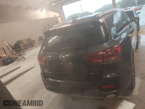 2019 Kia Sorento EX Sport V6 with VIN 5XYPH4A54KG493932, listed as a IAAI auction lot 41923939 with 119,427 mi miles. Bid and sale history available at carsss.com. Image 16.