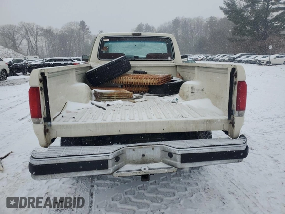 1989 Ford F-250 with VIN 1FTHF26H1KLA36131, listed as a Copart auction lot 44291385 with 85,183 mi miles and Clean Title. Bid and sale history available at DreamBid. Image 6.