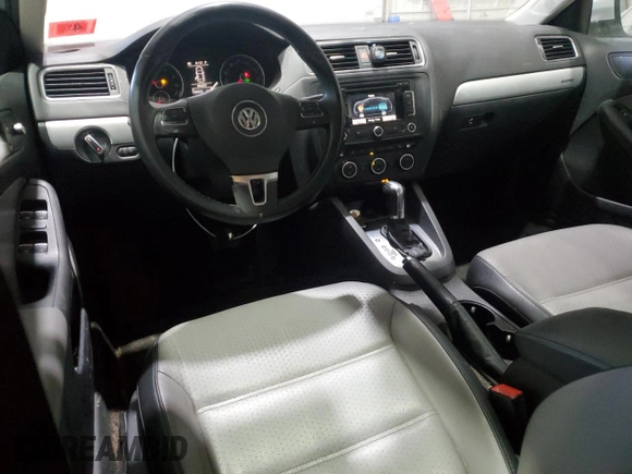 2013 Volkswagen Jetta Sedan Hybrid SE with VIN 3VW637AJ3DM313738, listed as a Copart auction lot 54396485 with 142,033 mi miles and Clean Title. Bid and sale history available at carsss.com. Image 8.