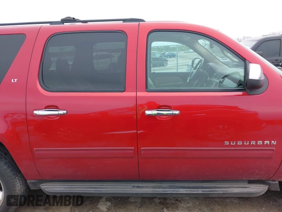 2012 Chevrolet Suburban LT z VIN 1GNSCJE01CR206854, wystawiony jako IAAI lot #41951549 z przebiegiem 172 546 mil mil oraz . Historia ofert i sprzedaży dostępna na DreamBid. Obrazek 13.