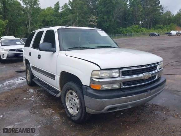 2005 Chevrolet Tahoe Z71 with VIN 1GNEC13T85R203611, listed as a IAAI auction lot 39482026 with 264,918 mi miles. Bid and sale history available at carsss.com. Image 1.