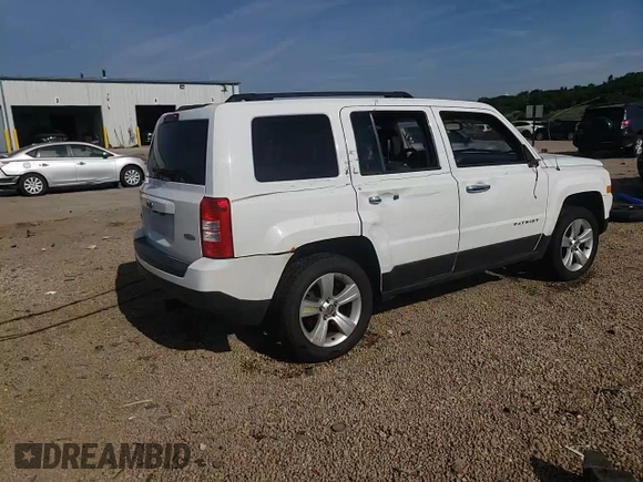 2014 Jeep Patriot Latitude с VIN 1C4NJRFB6ED792039, выставлен на аукционе Copart как лот 63076565 с пробегом 215 522 миль миль и Списание • Salvage title. История ставок и продаж доступна на DreamBid. Изображение 14.