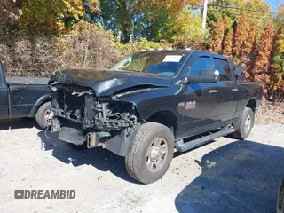 2018 Ram 2500 Tradesman z VIN 3C6UR5CJ4JG275190, wystawiony jako IAAI lot #40623047 z przebiegiem 85 121 mil mil oraz . Historia ofert i sprzedaży dostępna na DreamBid. Obrazek 17.