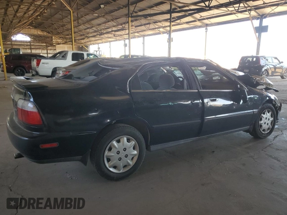 1996 Honda Accord LX with VIN 1HGCD5636TA175370, listed as a Copart auction lot 50456175 with 294,777 mi miles and Salvage Title. Bid and sale history available at DreamBid. Image 3.