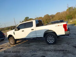 2019 Ford F-250 XL with VIN 1FT7W2B63KEE34610, listed as a IAAI auction lot 41698516 with 118,110 mi miles and . Bid and sale history available at DreamBid. Image 14.