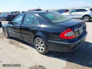 2009 Mercedes-Benz E-Class 3.0L with VIN WDBUF22X79B395557, listed as a IAAI auction lot 41672452 with 91,354 mi miles. Bid and sale history available at carsss.com. Image 3.