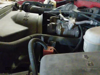2003 Chevrolet Silverado 1500 Work Truck с VIN 1GCEC14X33Z255445, выставлен на аукционе IAAI как лот 41241957 с пробегом 228 846 миль миль и . История ставок и продаж доступна на DreamBid. Изображение 19.