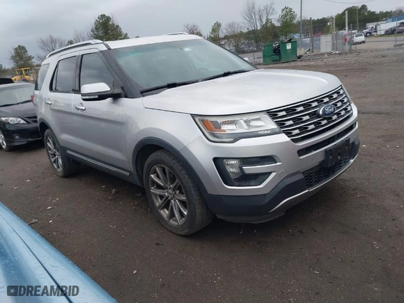 2016 Ford Explorer Limited with VIN 1FM5K8F82GGA18718, listed as a IAAI auction lot 41763916 with 124,821 mi miles. Bid and sale history available at carsss.com. Image 1.