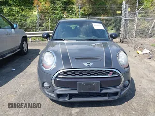 2017 MINI Hardtop 4 Door Cooper S z VIN WMWXU3C52H2D32498, wystawiony jako IAAI lot #42000212 z przebiegiem 70 231 mil mil oraz . Historia ofert i sprzedaży dostępna na DreamBid. Obrazek 12.