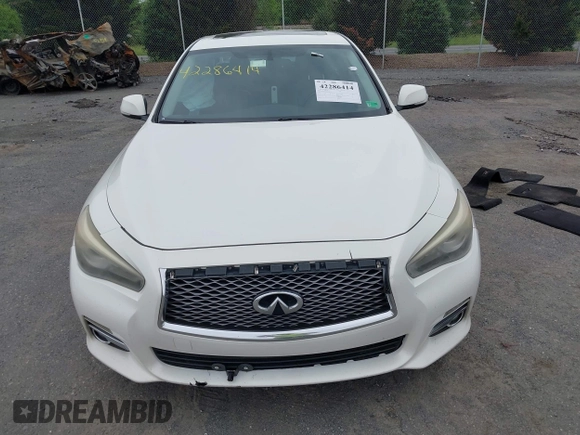 2014 Infiniti Q50 Sport with VIN JN1BV7AP5EM682486, listed as a IAAI auction lot 42286414 with 274,696 mi miles and . Bid and sale history available at DreamBid. Image 12.