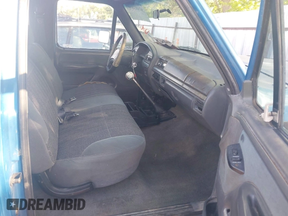 1993 Ford F-150 with VIN 1FTEX14N8PKA79445, listed as a IAAI auction lot 42403890 with 205,198 mi miles and . Bid and sale history available at DreamBid. Image 5.