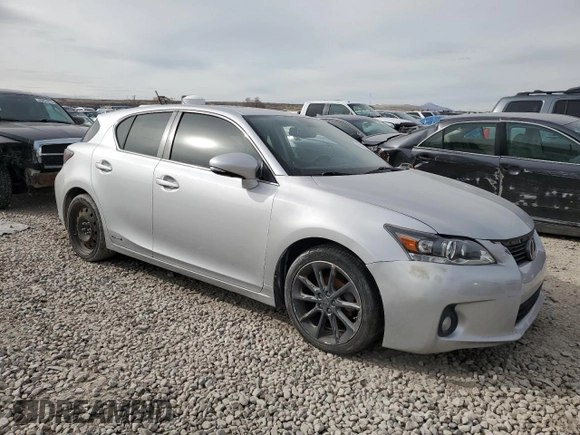 2012 Lexus CT 200h z VIN JTHKD5BH6C2090243, wystawiony jako Copart lot #50115995 z przebiegiem 237 540 mil mil oraz Szkoda całkowita • Salvage title. Historia ofert i sprzedaży dostępna na DreamBid. Obrazek 4.