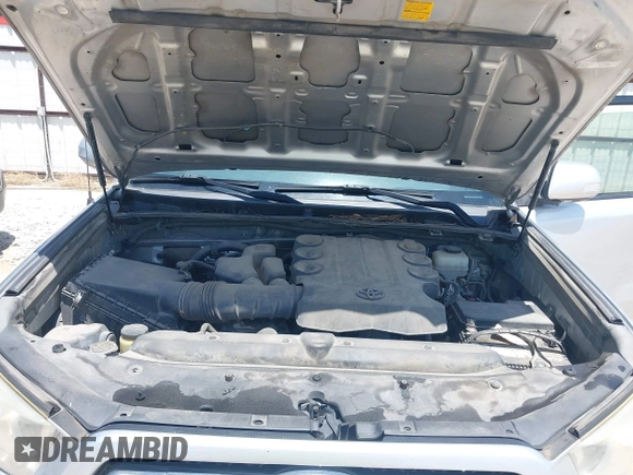 2013 Toyota 4Runner SR5 with VIN JTEZU5JR4D5050331, listed as a IAAI auction lot 42340443 with 220,799 mi miles and . Bid and sale history available at DreamBid. Image 10.
