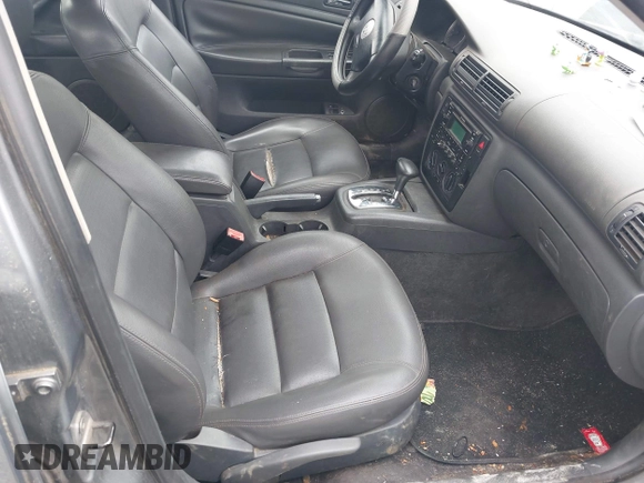 2005 Volkswagen Passat GLS with VIN WVWAD63B35E022223, listed as a IAAI auction lot 42223691 with 173,609 mi miles and . Bid and sale history available at DreamBid. Image 5.