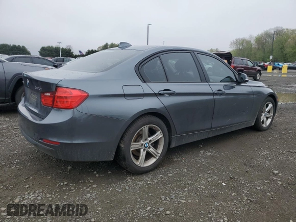 2015 BMW 3 Series 320i xDrive with VIN WBA3C3G51FNT51452, listed as a Copart auction lot 55426245 with 81,001 mi miles and Salvage title. Bid and sale history available at DreamBid. Image 3.