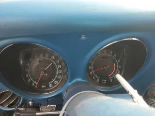 1969 Chevrolet Corvette with VIN 194679S704164, listed as a Copart auction lot 56403295 with 74,011 mi miles and Salvage title. Bid and sale history available at DreamBid. Image 9.