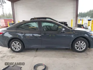2025 Toyota Camry LE с VIN 4T1DBADK3SU514686, выставлен на аукционе IAAI как лот 42010297 с пробегом 6 232 миль миль и . История ставок и продаж доступна на DreamBid. Изображение 13.