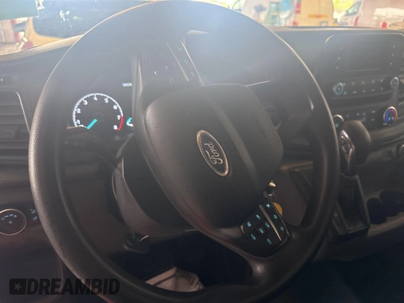 2020 Ford Transit Cargo с VIN 1FTYE1C83LKA17329, выставлен на аукционе IAAI как лот 42796203 с пробегом 194 535 миль миль и . История ставок и продаж доступна на DreamBid. Изображение 31.