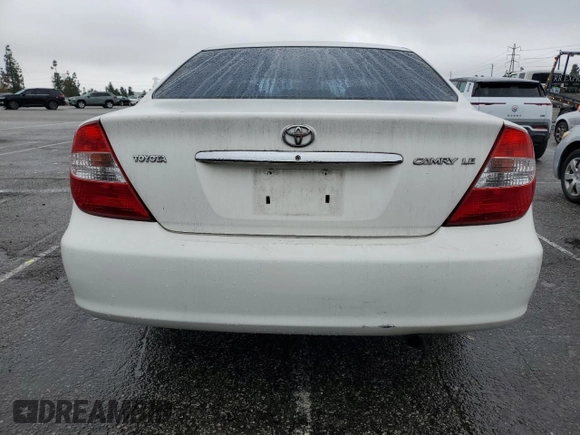 2004 Toyota Camry LE with VIN 4T1BE32K24U335720, listed as a Copart auction lot 51014555 with 190,461 mi miles and Clean Title. Bid and sale history available at carsss.com. Image 6.