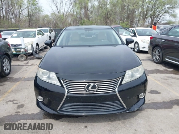 2013 Lexus ES 250 с VIN JTHBK1GG4D2020692, выставлен на аукционе IAAI как лот 41940872 с пробегом 84 522 миль миль и . История ставок и продаж доступна на DreamBid. Изображение 13.