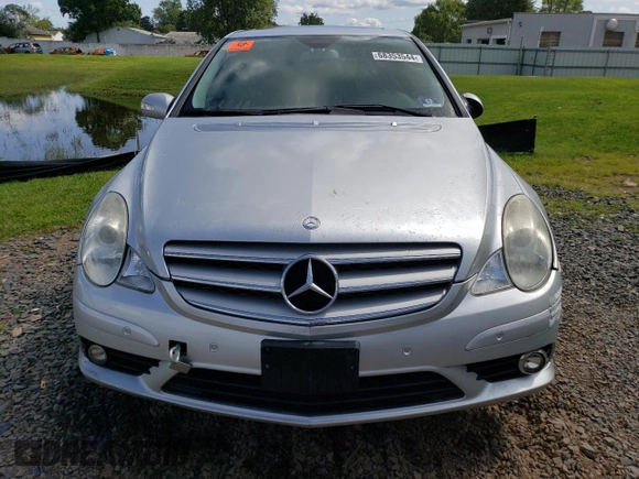 2008 Mercedes-Benz R 3.5L with VIN 4JGCB65E88A074539, listed as a Copart auction lot 68353544 with Not provided miles and Salvage title. Bid and sale history available at DreamBid. Image 5.