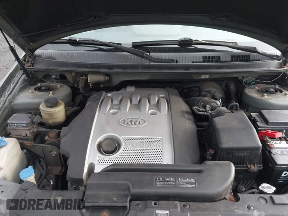 2003 Kia Sedona LX with VIN KNDUP131636378834, listed as a IAAI auction lot 42016556 with 88,751 mi miles and . Bid and sale history available at DreamBid. Image 10.