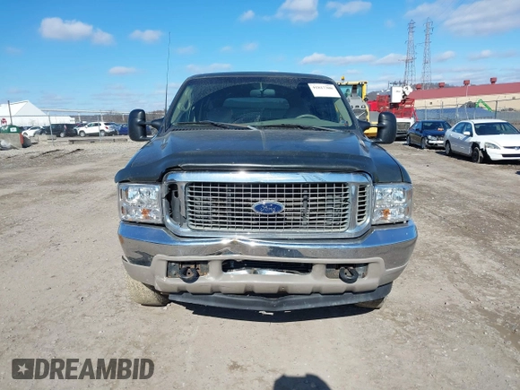 2001 Ford Excursion Limited with VIN 1FMNU43S21EA39638, listed as a IAAI auction lot 41817300 with 191,354 mi miles and . Bid and sale history available at DreamBid. Image 12.