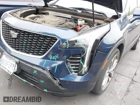 2019 Cadillac XT4 FWD Sport with VIN 1GYFZER47KF188903, listed as a IAAI auction lot 42391438 with 29,193 mi miles and . Bid and sale history available at DreamBid. Image 6.