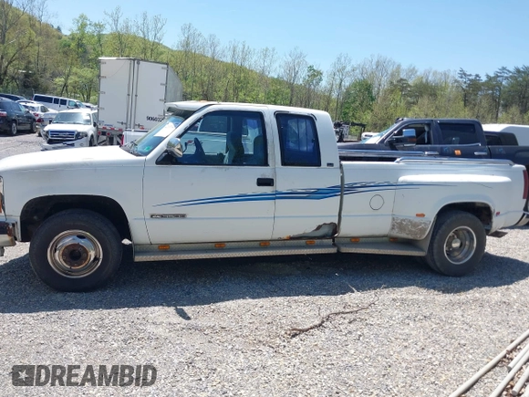 1991 GMC Sierra 1500 with VIN 2GTHC39N2M1512024, listed as a IAAI auction lot 42133143 with 216,701 mi miles and . Bid and sale history available at DreamBid. Image 14.