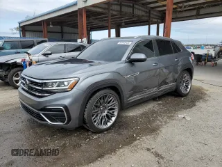 2020 Volkswagen Atlas SEL R-Line with VIN 1V2RE2CA6LC218759, listed as a Copart auction lot 88995435 with 61,609 mi miles and Salvage title. Bid and sale history available at DreamBid. Image 1.