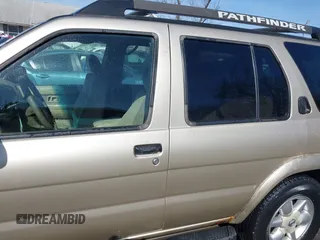 2002 Nissan Pathfinder SE z VIN JN8DR09Y82W717024, wystawiony jako IAAI lot #41819237 z przebiegiem 216 760 mil mil oraz . Historia ofert i sprzedaży dostępna na DreamBid. Obrazek 14.