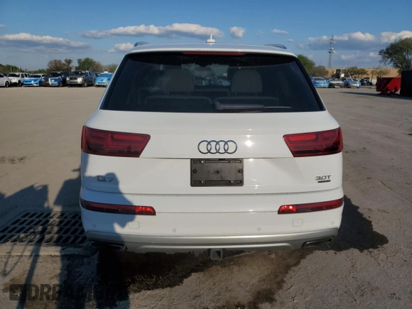 2017 Audi Q7 Premium Plus with VIN WA1LAAF71HD024116, listed as a Copart auction lot 47060785 with 97,808 mi miles and Salvage Title. Bid and sale history available at carsss.com. Image 6.