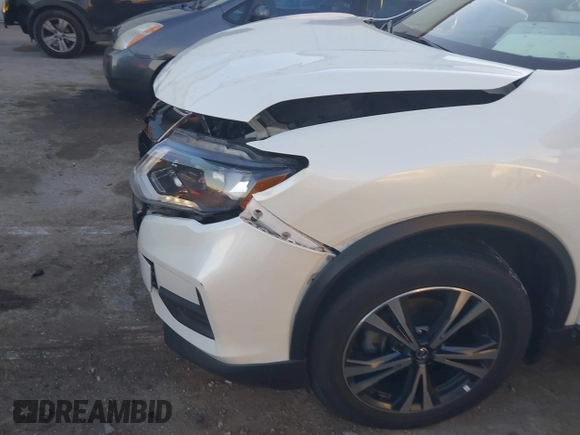 2019 Nissan Rogue SL with VIN 5N1AT2MV0KC841763, listed as a IAAI auction lot 40810670 with 54,315 mi miles and . Bid and sale history available at carsss.com. Image 17.